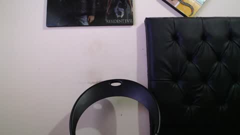 draco_boy2000 online show from February 26, 12:38 am