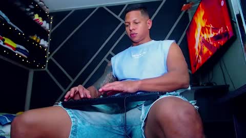 Drake online show from December 14, 4:56 am