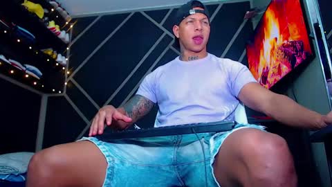 Drake online show from December 22, 5:34 am