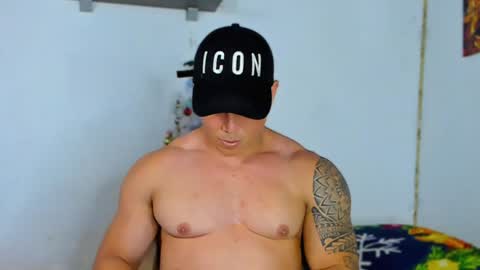 drake_xion1 online show from December 27, 1:43 am