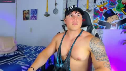 drake_xion1 online show from March 6, 11:42 pm