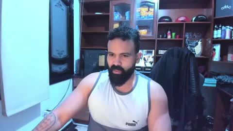 Snapshot of drako_argenti_ chatting on January 22, 3:20 am Drako online show from January 22, 3:20 am