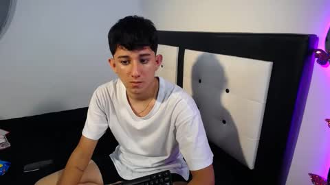 -- nicolle and jhon -- online show from September 19, 3:19 am