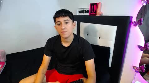 -- nicolle and jhon -- online show from October 14, 9:15 pm