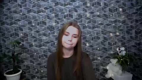 Mari online show from December 3, 6:21 am