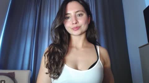 Snapshot of dream_nicole02 chatting on September 10, 1:44 pm Nicole online show from September 10, 1:44 pm