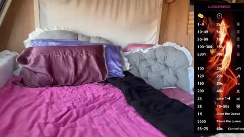 Snapshot of dreamofbarbiex chatting on October 24, 10:00 am dreamofbarbiex online show from October 24, 10:00 am