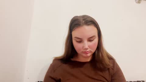 Mila online show from December 2, 3:25 pm