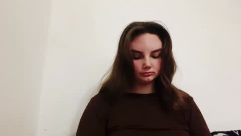 Mila online show from December 3, 7:21 am