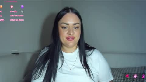 Snapshot of dreamyhousewife1 chatting on October 17, 3:47 pm dreamyhousewife1 online show from October 17, 3:47 pm