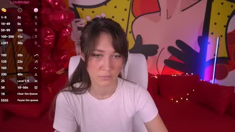 Snapshot of dreamylinaaa chatting on March 12, 7:35 am Lina online show from March 12, 7:35 am