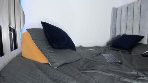 Kevin online show from September 15, 8:31 pm