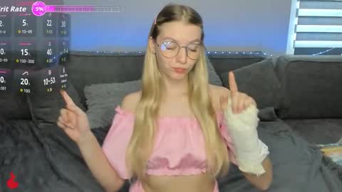 Hanna online show from October 3, 5:37 am