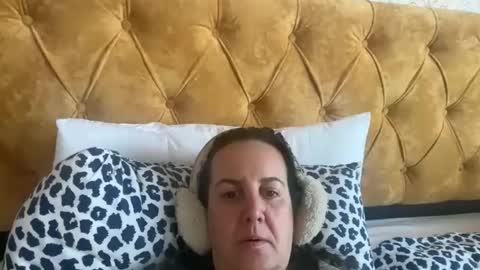 Snapshot of drresa chatting on March 4, 9:40 am Dr. Resa online show from March 4, 9:40 am