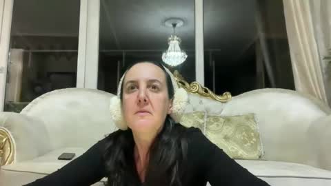 Snapshot of drresa chatting on March 5, 7:38 pm Dr. Resa online show from March 5, 7:38 pm