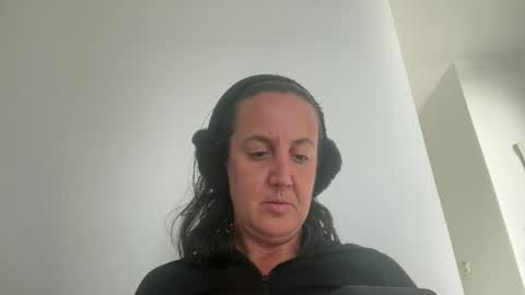 Snapshot of drresa chatting on October 12, 2:27 pm Dr. Resa online show from October 12, 2:27 pm