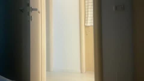 Snapshot of drresa chatting on October 22, 5:41 am Dr. Resa online show from October 22, 5:41 am