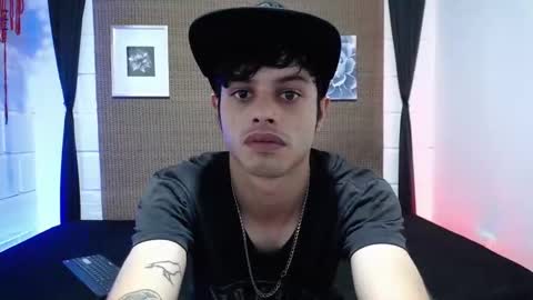 Drum-Core online show from November 26, 7:04 pm