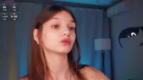 Polly day and Amelia night online show from February 27, 6:18 am