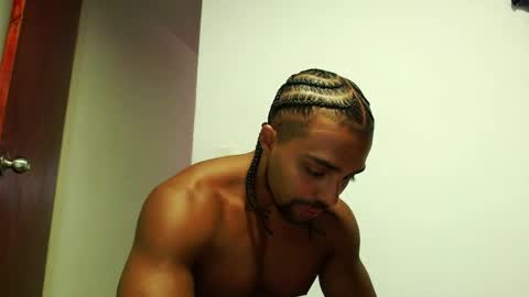 S.K..maorisa98 VIDEOS SEXHARD PPBOY 55TASTEPROTEIN online show from October 16, 11:33 am