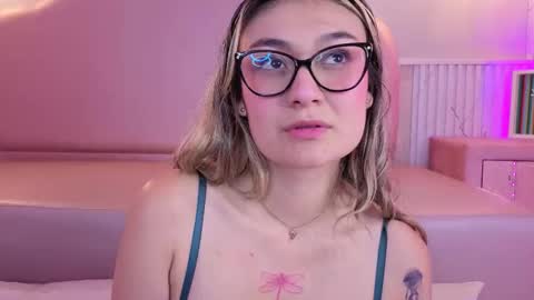 Victoria online show from October 15, 12:00 am