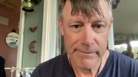 Steve online show from October 18, 9:15 pm