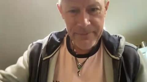 Steve online show from November 9, 6:50 pm