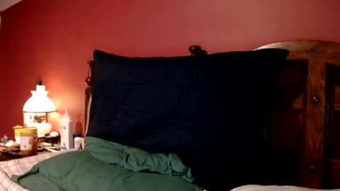 Snapshot of dug38 chatting on January 5, 12:42 pm Doug online show from January 5, 12:42 pm