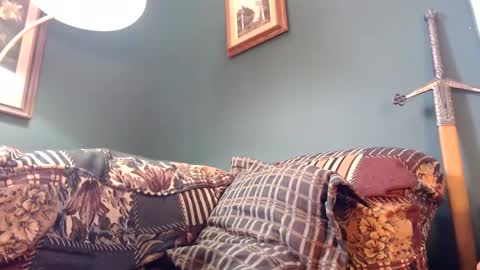 Snapshot of dug38 chatting on January 5, 6:45 pm Doug online show from January 5, 6:45 pm