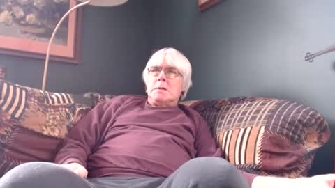 Snapshot of dug38 chatting on January 14, 6:28 pm Doug online show from January 14, 6:28 pm