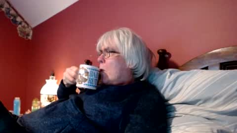 Snapshot of dug38 chatting on January 27, 4:11 pm Doug online show from January 27, 4:11 pm