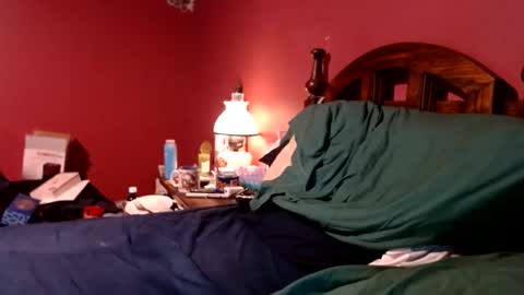 Snapshot of dug38 chatting on January 31, 6:25 pm Doug online show from January 31, 6:25 pm