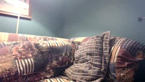 Snapshot of dug38 chatting on February 10, 9:47 pm Doug online show from February 10, 9:47 pm