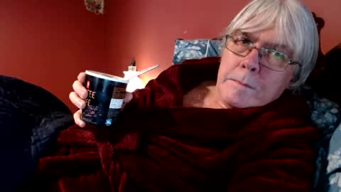 Snapshot of dug38 chatting on February 17, 3:53 pm Doug online show from February 17, 3:53 pm