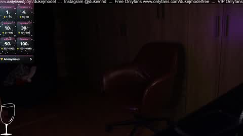 DUKE J              online show from January 9, 11:24 pm