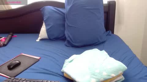 Snapshot of dulce1791 chatting on January 18, 12:26 pm dulce1791 online show from January 18, 12:26 pm