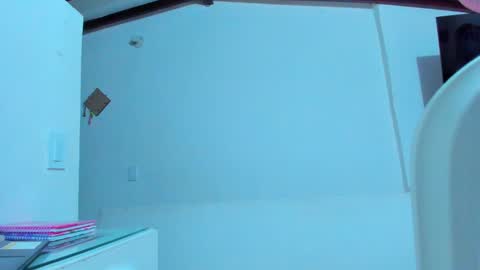 Dulce  online show from March 4, 3:37 pm