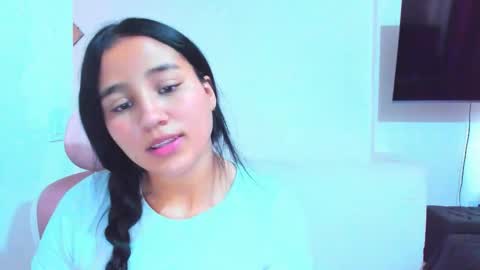 Dulce  online show from October 16, 4:52 pm