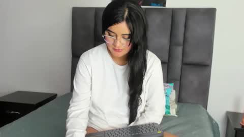 Dulce amg online show from February 15, 2:44 pm