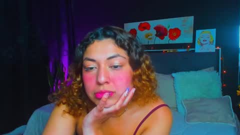 Snapshot of dulce_celeste15 chatting on January 5, 8:10 pm C E L E S T E online show from January 5, 8:10 pm