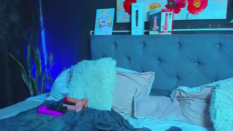 Snapshot of dulce_celeste15 chatting on February 2, 6:58 am C E L E S T E online show from February 2, 6:58 am