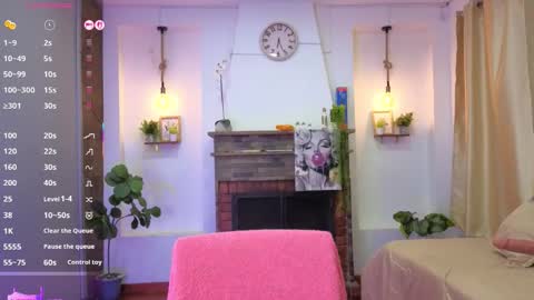 Snapshot of dulce_celeste15 chatting on November 11, 7:58 pm C E L E S T E online show from November 11, 7:58 pm