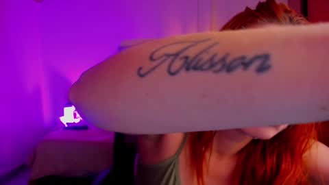 Snapshot of dulce_charlottee chatting on January 3, 8:01 pm DULCE online show from January 3, 8:01 pm