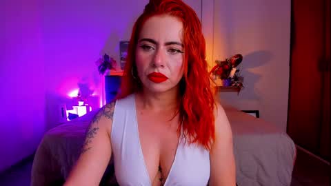 Snapshot of dulce_charlottee chatting on January 23, 7:29 pm DULCE online show from January 23, 7:29 pm