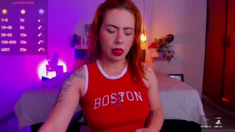 Snapshot of dulce_charlottee chatting on February 16, 1:49 pm DULCE online show from February 16, 1:49 pm