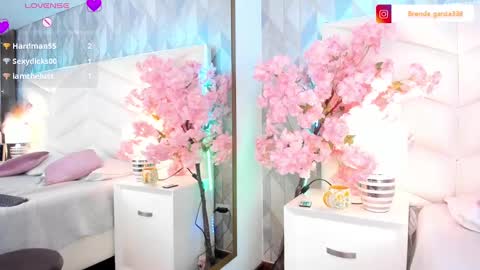    Monday 5-2 am From Tuesday to Friday5-1 am Colombia time online show from February 23, 6:39 am