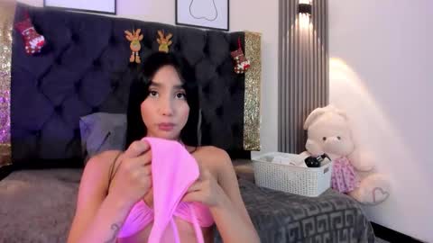 Dluce May online show from November 28, 4:26 am