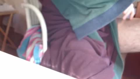 Snapshot of dunany101 chatting on February 22, 2:41 pm dunany101 online show from February 22, 2:41 pm