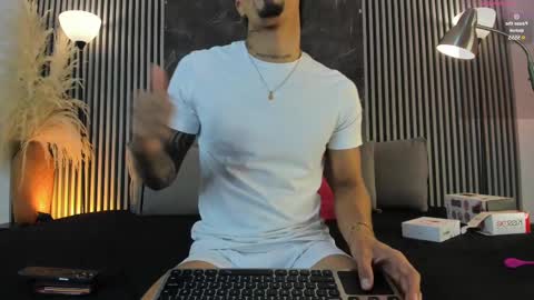 Duriel online show from March 8, 1:03 pm