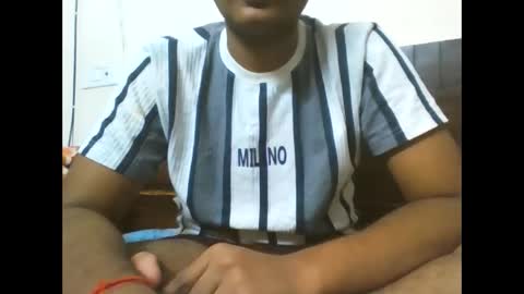 Snapshot of dusky_aarav chatting on September 29, 9:58 am dusky_aarav online show from September 29, 9:58 am